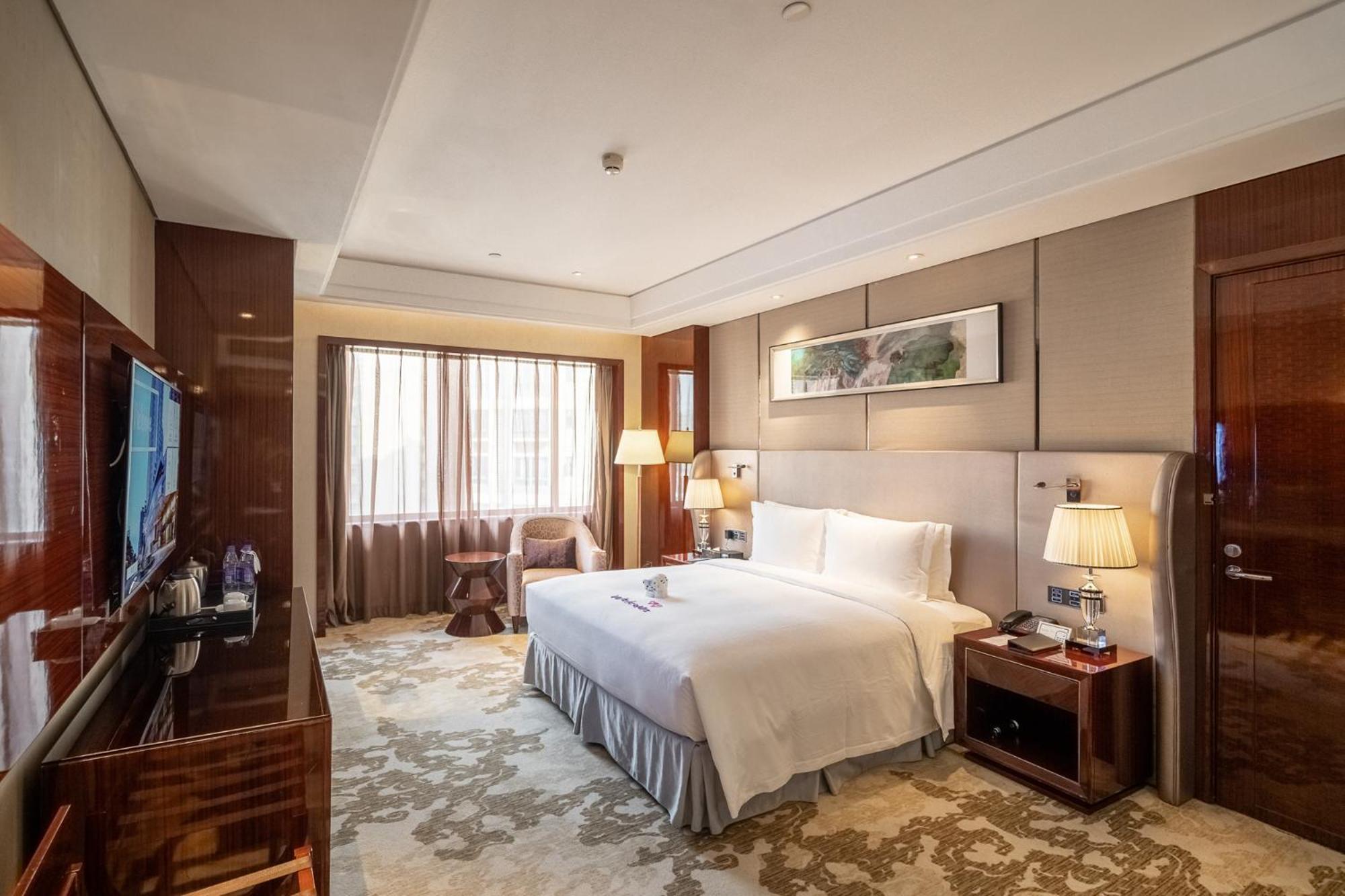 Hilton Foshan - Close To Lecong International Furniture Mall Φοσάν Εξωτερικό φωτογραφία