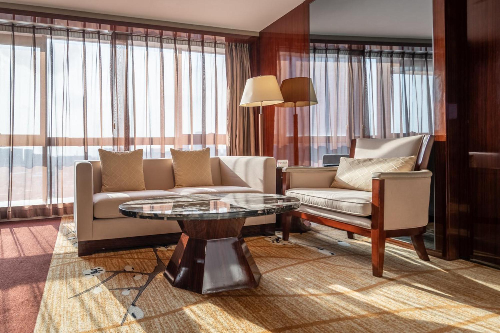 Hilton Foshan - Close To Lecong International Furniture Mall Φοσάν Εξωτερικό φωτογραφία
